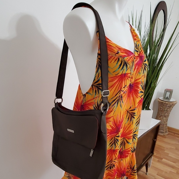 Baggallini Brown crossbody purse - Picture 2 of 8